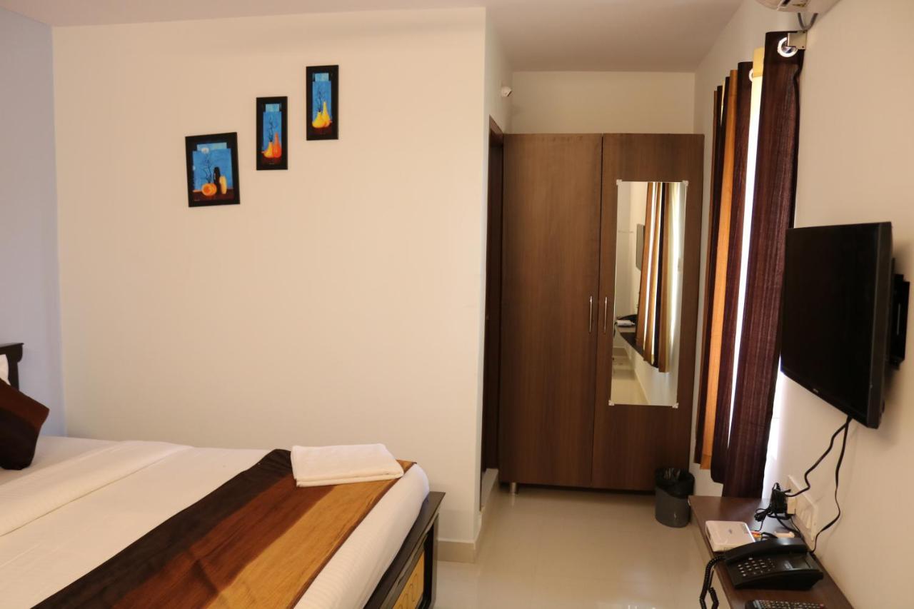 Namaha Stays Hyderabad Eksteriør billede